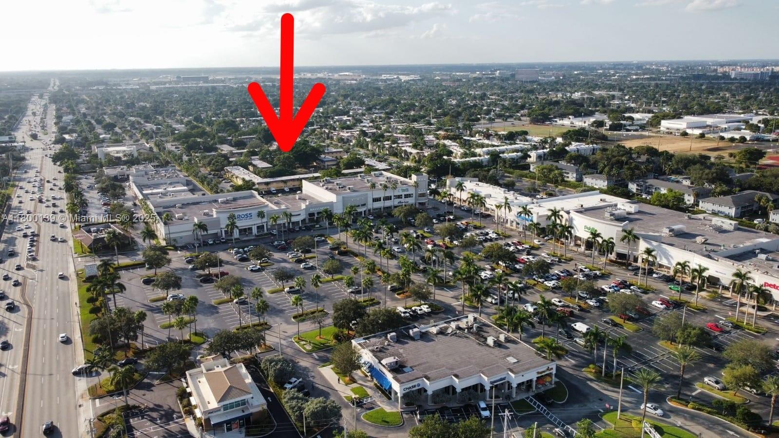Property for Sale at 5156 Ne 6th Ave 212, Oakland Park, Miami-Dade County, Florida - Bedrooms: 2 
Bathrooms: 1  - $180,000