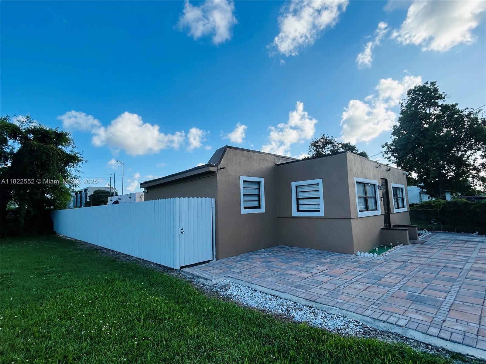 2376 NW 55th St