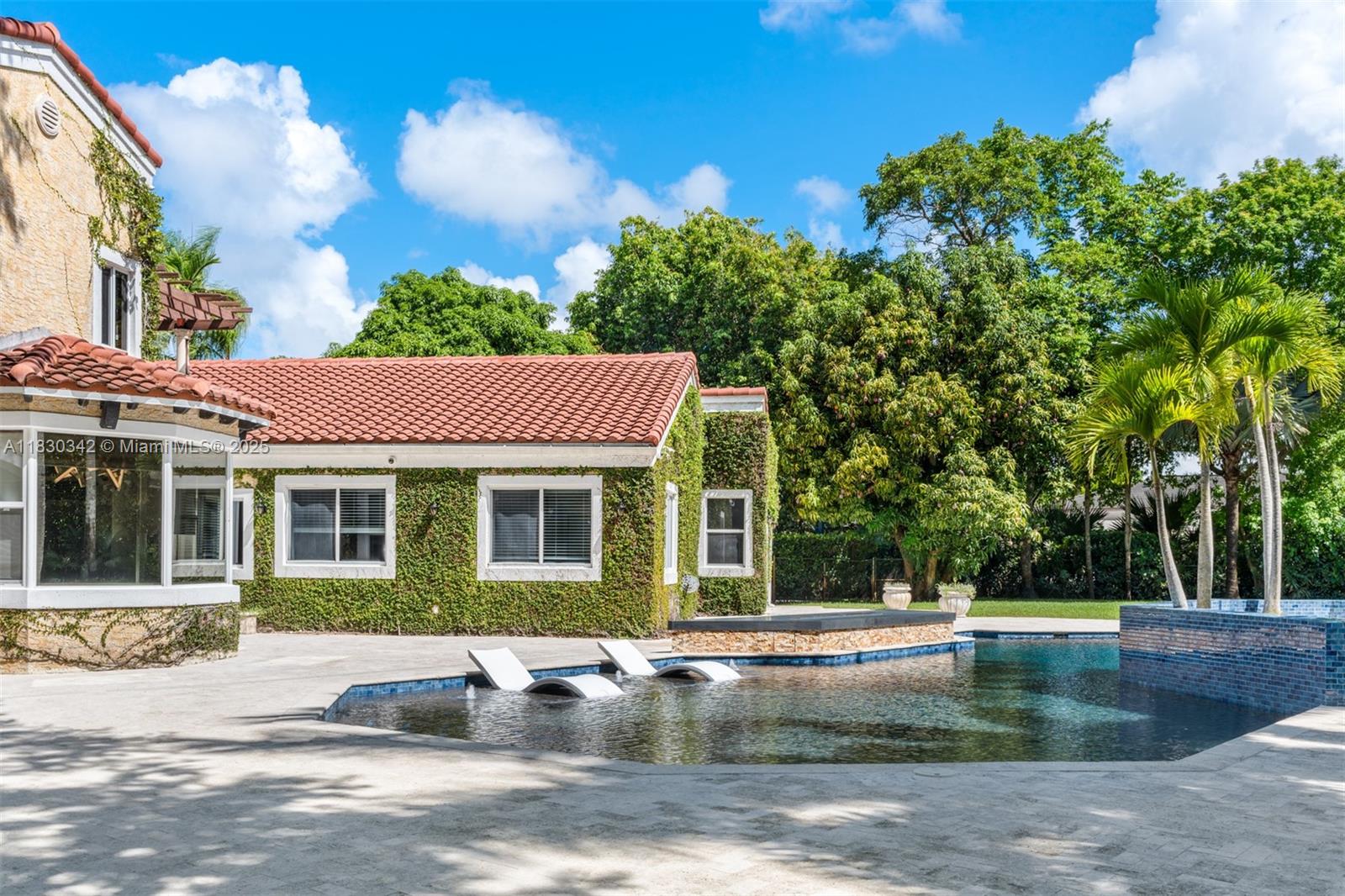 OAKRIDGE ESTATES SEC 1 - Residential