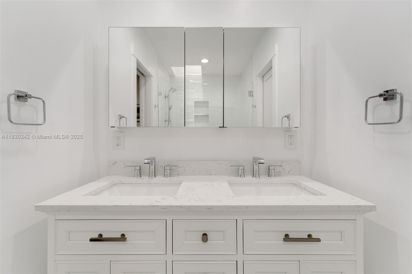 OAKRIDGE ESTATES SEC 1 - Residential