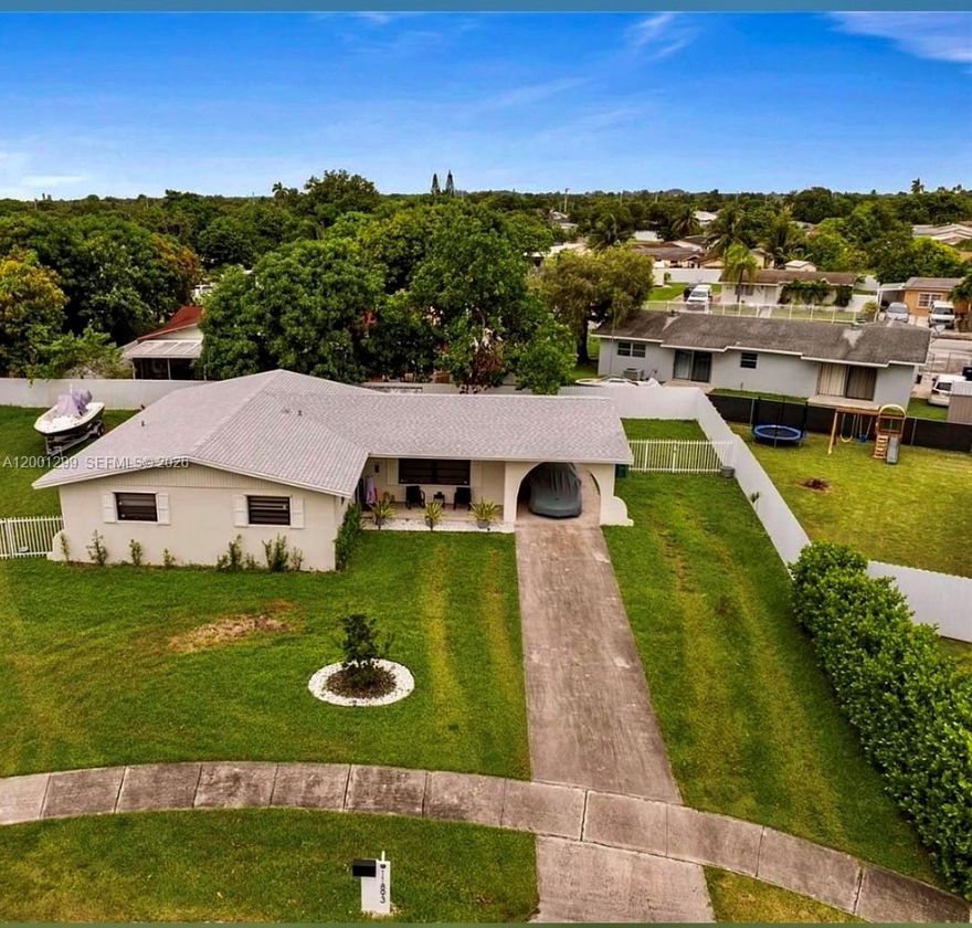 Amazin home Step into this stunning home where every detail has been thoughtfully updated. The roof is just 1 years old, providing peace of mind for years to come. The kitchen features sleek quartz countertops, stainless steel appliances and ample cabinetry. The open floor plan flows seamlessly and beautiful flooring throughout. Step outside to a massive backyard, offering the perfect space for entertaining, relaxing, or creating your own outdoor oasis. This home is move-in ready!