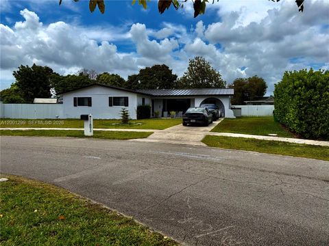 11893 SW 197th St Miami FL 33177