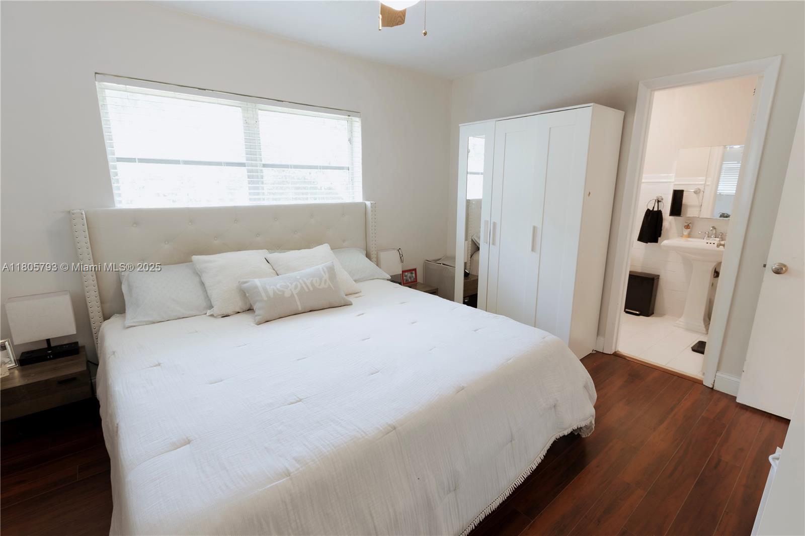 DEVON-AIRE ESTATES SEC 3 - Residential Lease