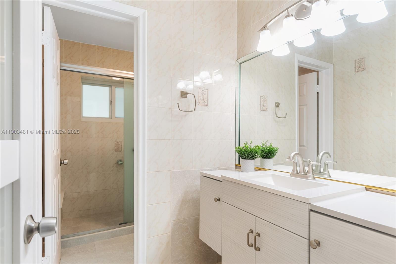 SOUTHERN ESTATES 12TH ADD - Residential