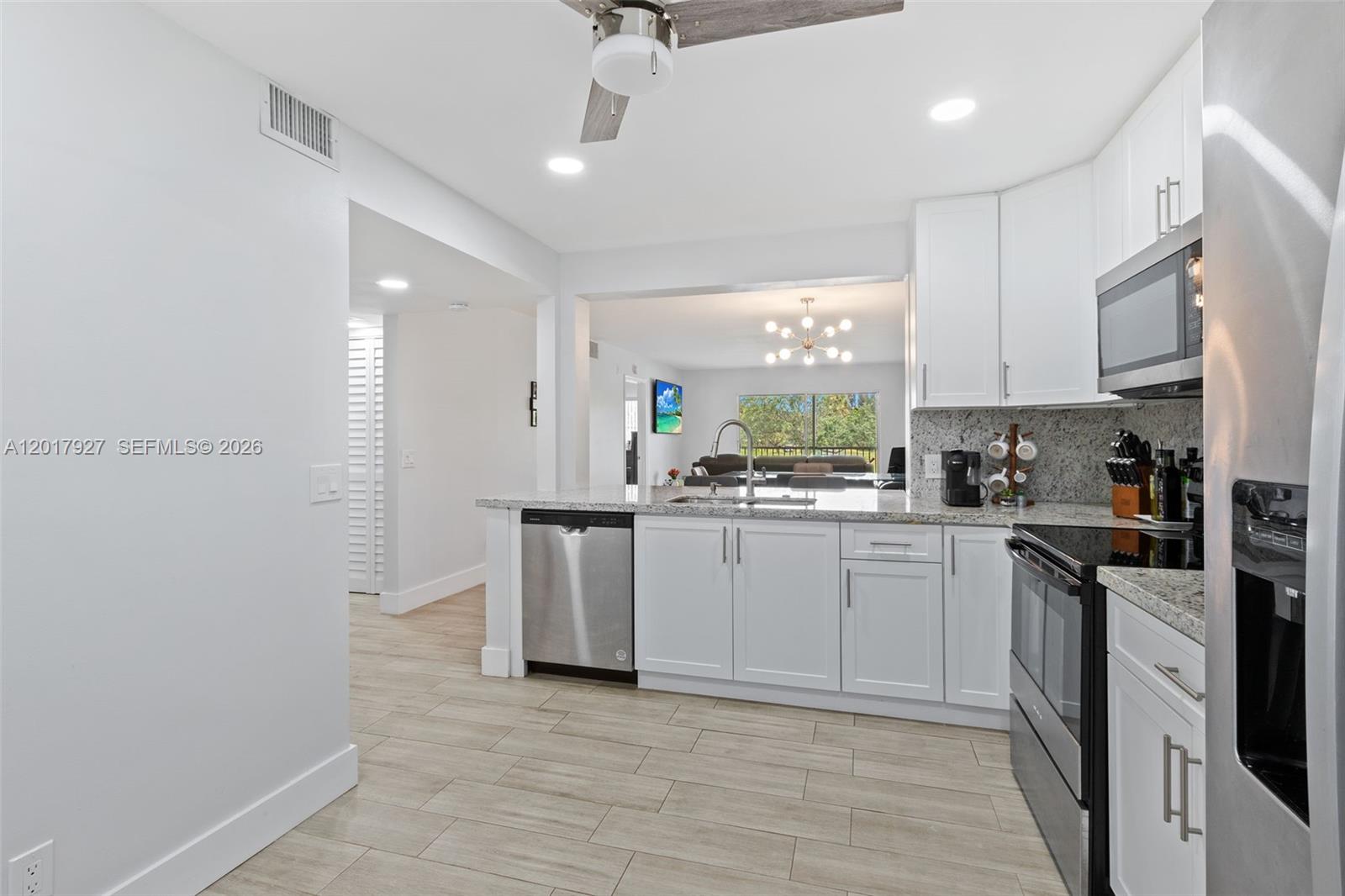 CAMBRIDGE AT CENTURY VILL - Residential