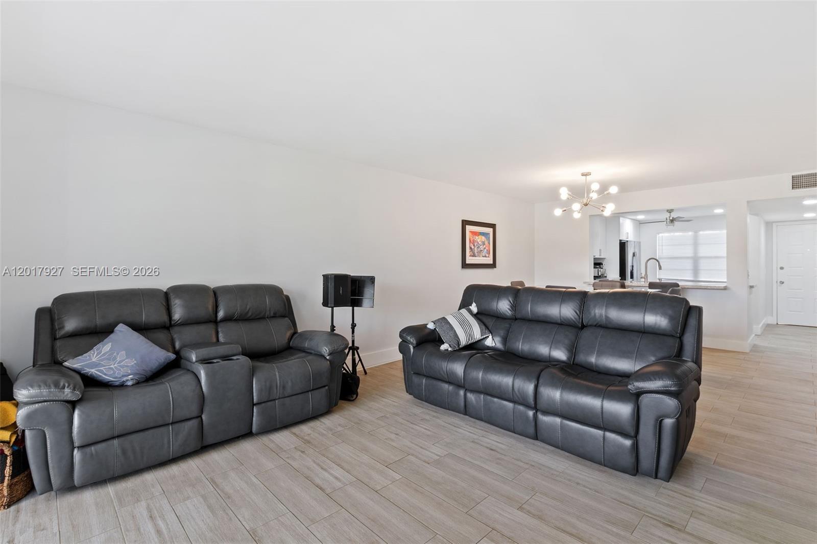 CAMBRIDGE AT CENTURY VILL - Residential