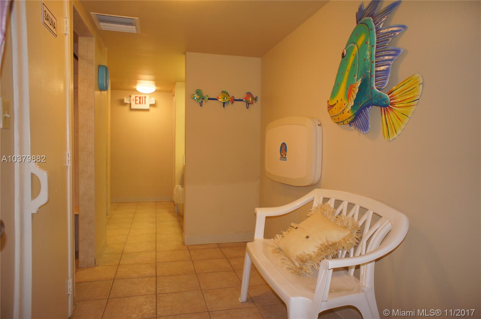 ISLAND CLUB 2 CONDO - Residential Lease