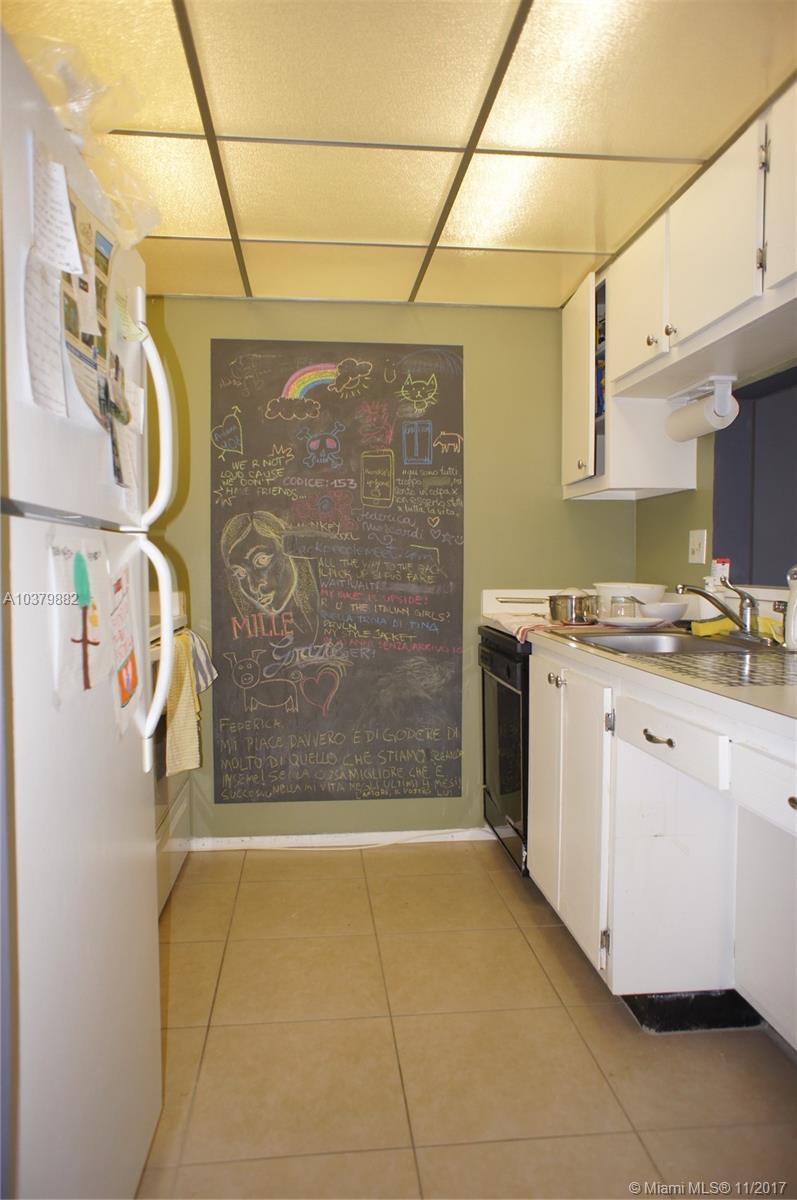 ISLAND CLUB 2 CONDO - Residential Lease
