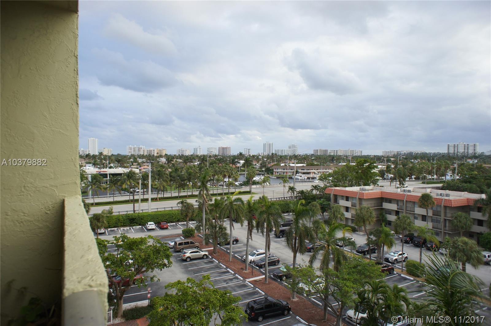 ISLAND CLUB 2 CONDO - Residential Lease