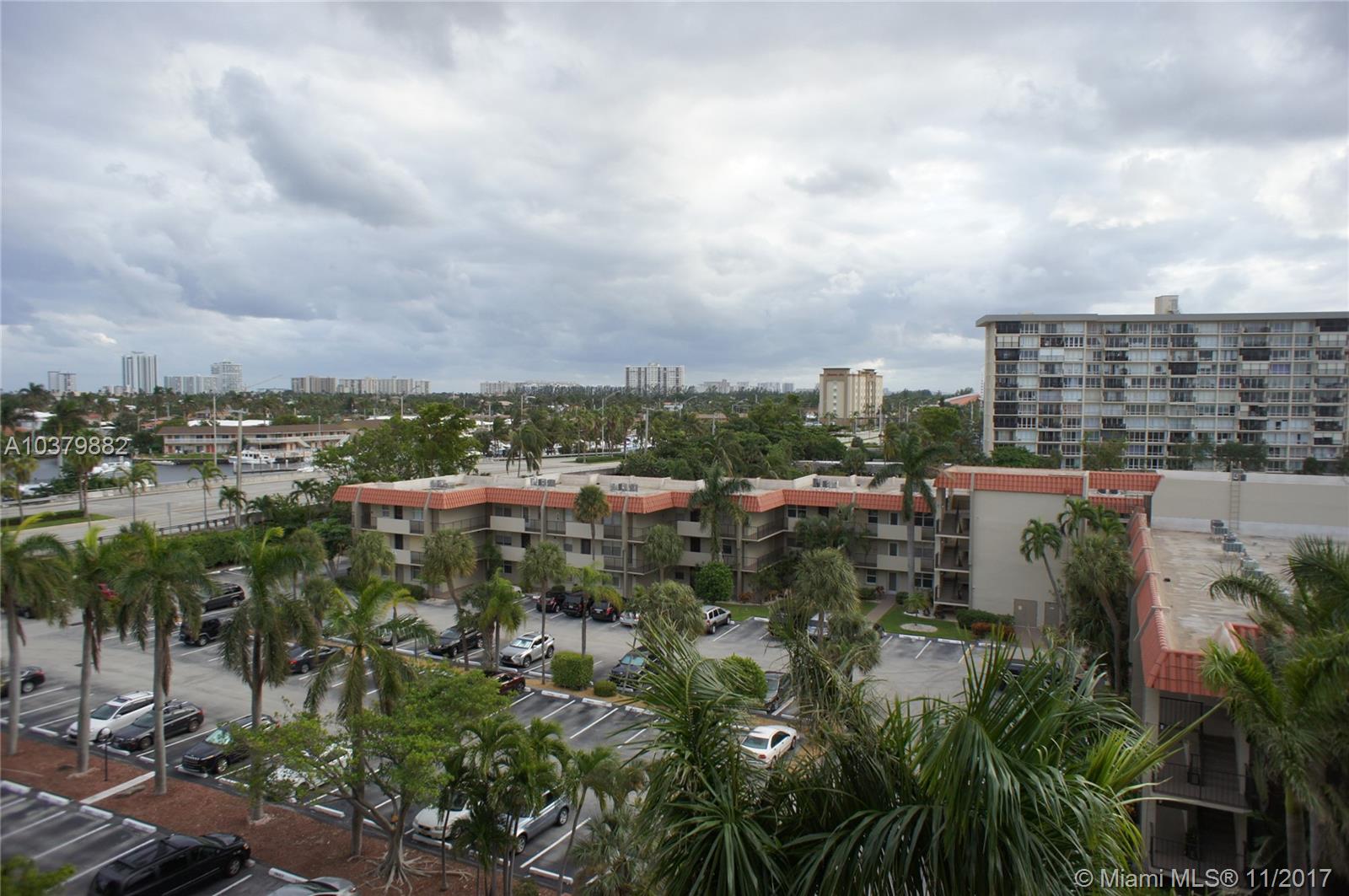 ISLAND CLUB 2 CONDO - Residential Lease