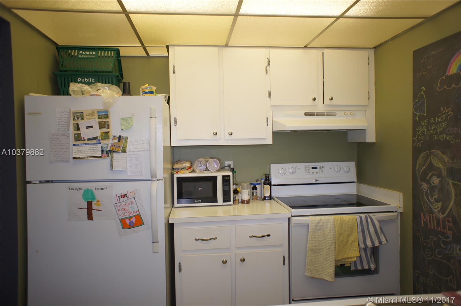 ISLAND CLUB 2 CONDO - Residential Lease