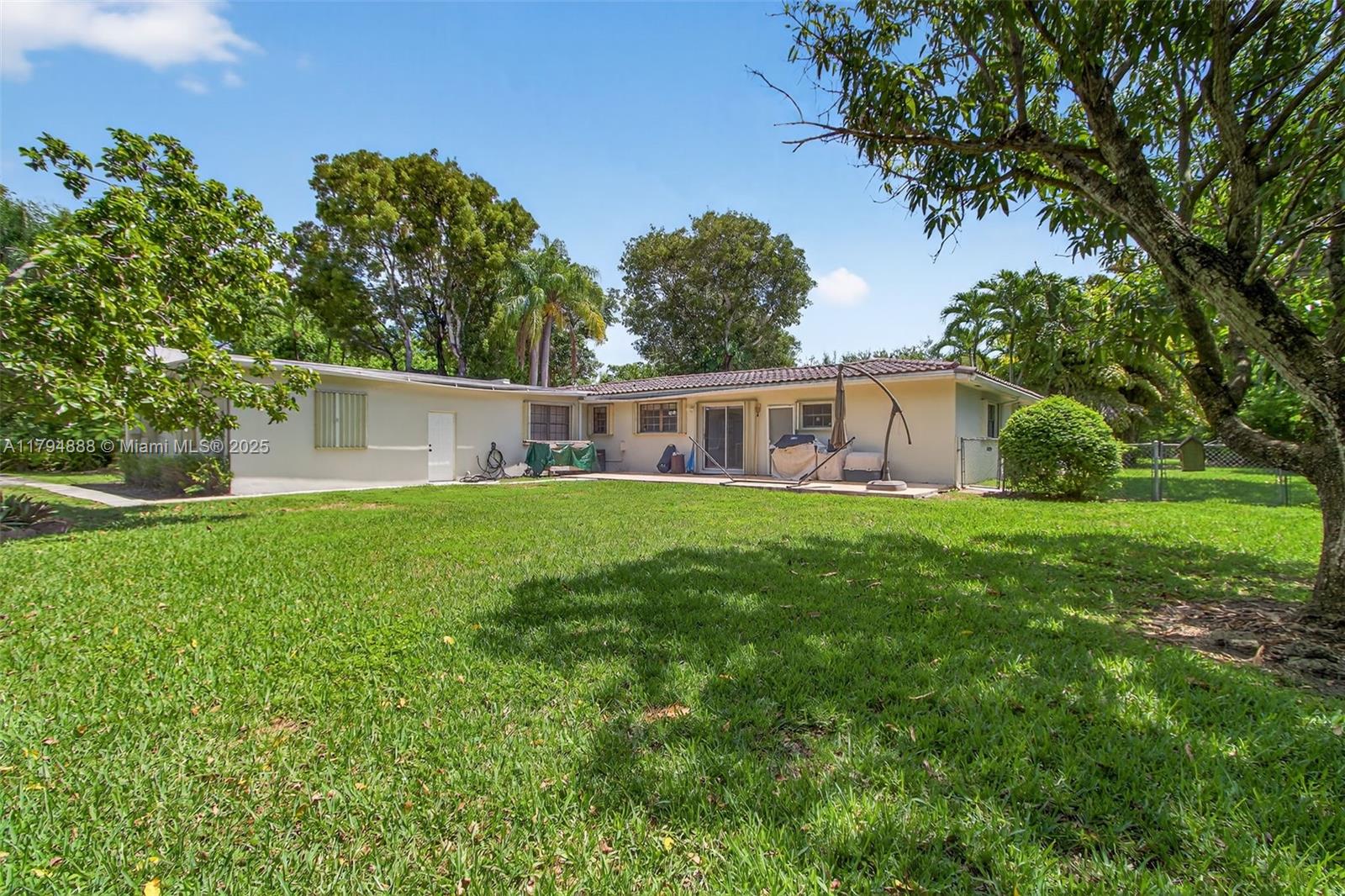 NELSON HOMESITES - Residential