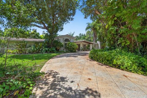 Photo of 6700 SW 64th St, South Miami, FL 33143 (MLS # A11794888)