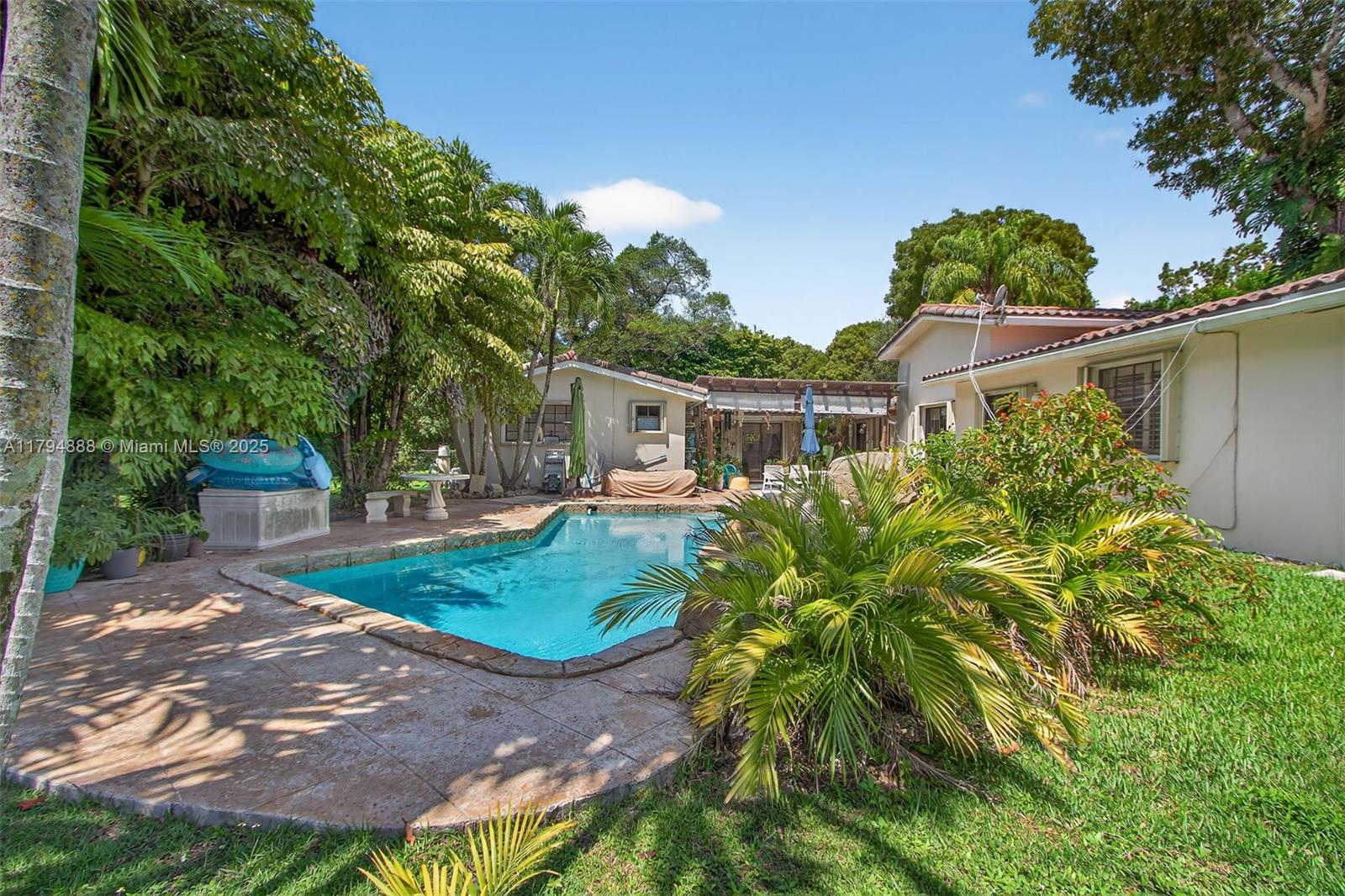 NELSON HOMESITES - Residential