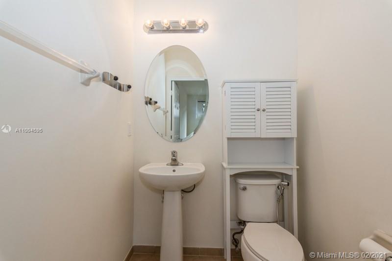 GARDEN ESTATES AT THE HAM - Residential