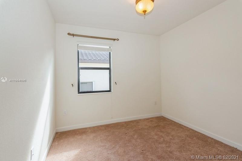 GARDEN ESTATES AT THE HAM - Residential