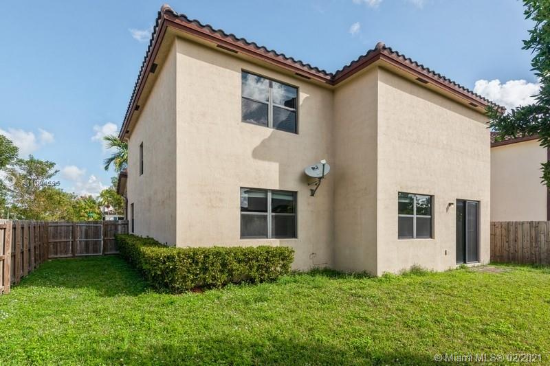 GARDEN ESTATES AT THE HAM - Residential