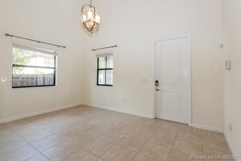 GARDEN ESTATES AT THE HAM - Residential