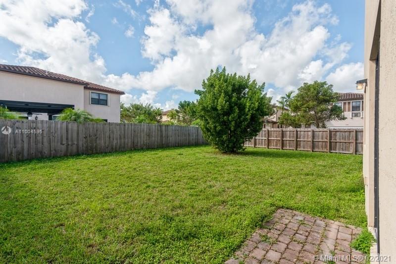 GARDEN ESTATES AT THE HAM - Residential