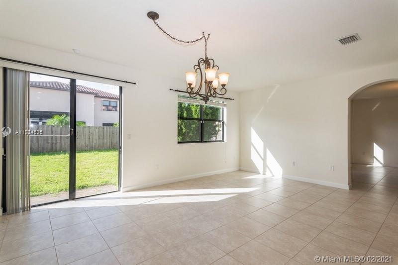 GARDEN ESTATES AT THE HAM - Residential