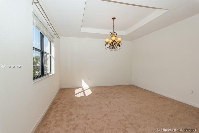 GARDEN ESTATES AT THE HAM - Residential