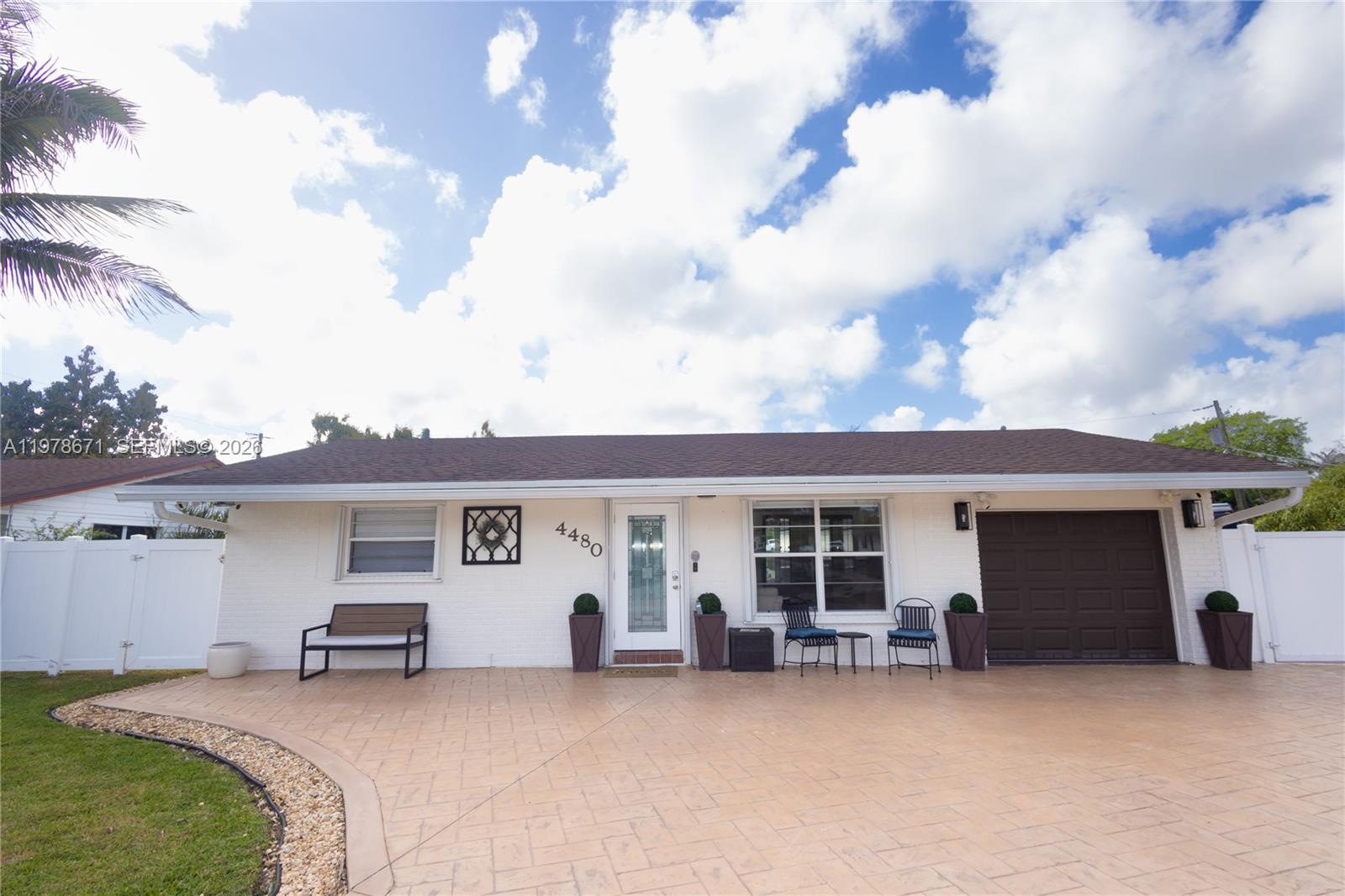 POMPANO PARK SEC 3 - Residential