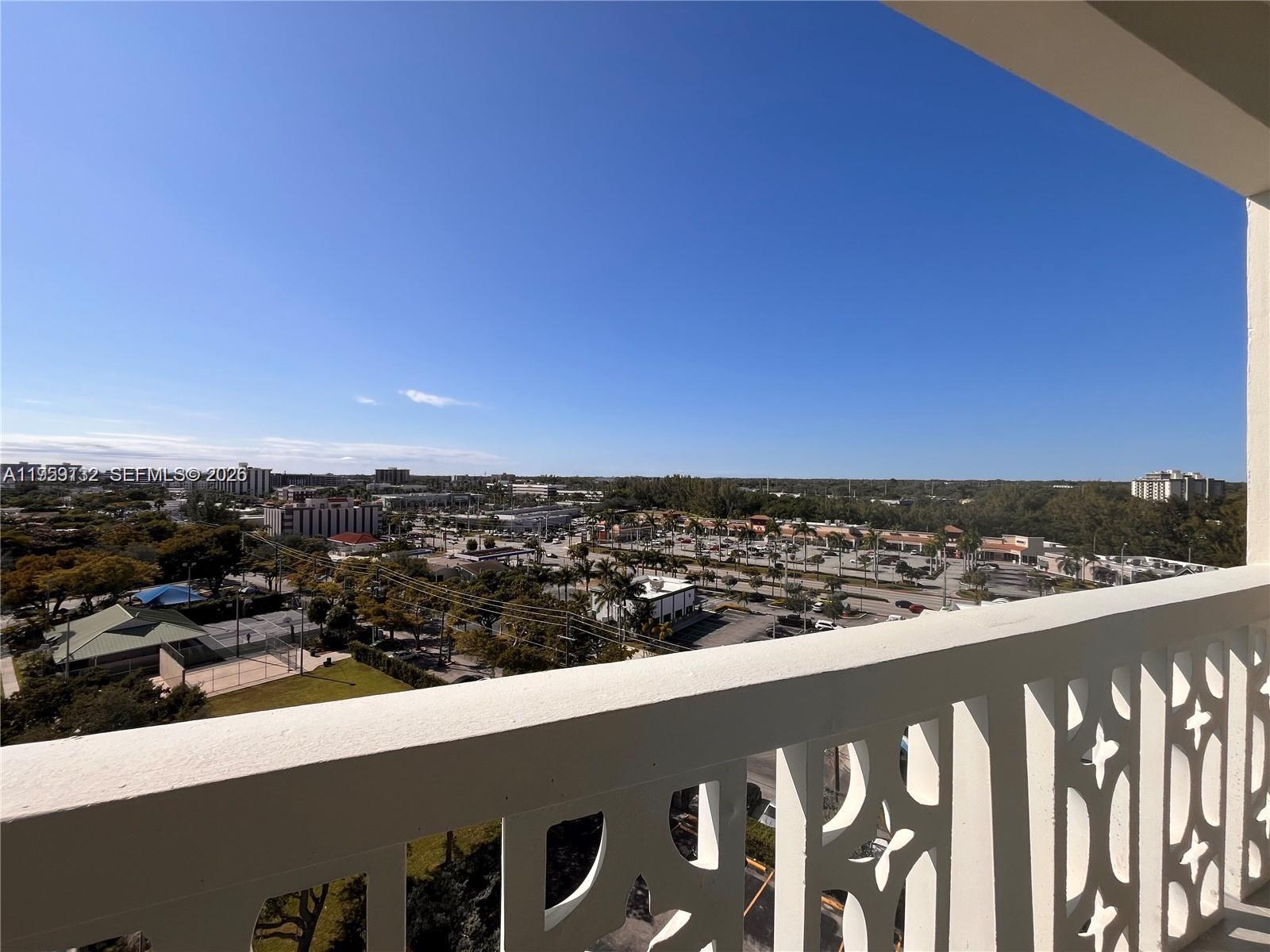 KEYSTONE HARBOR CLUB COND - Residential Lease