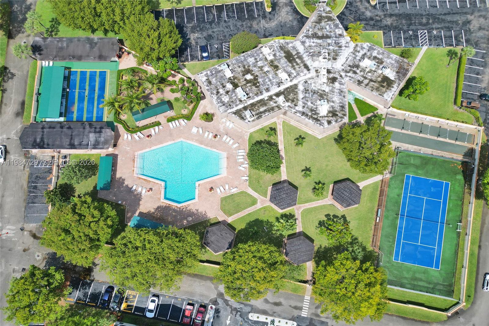 TOPAZ SOUTH CONDO - Residential