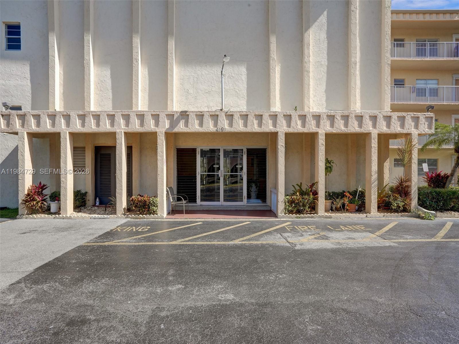 TOPAZ SOUTH CONDO - Residential