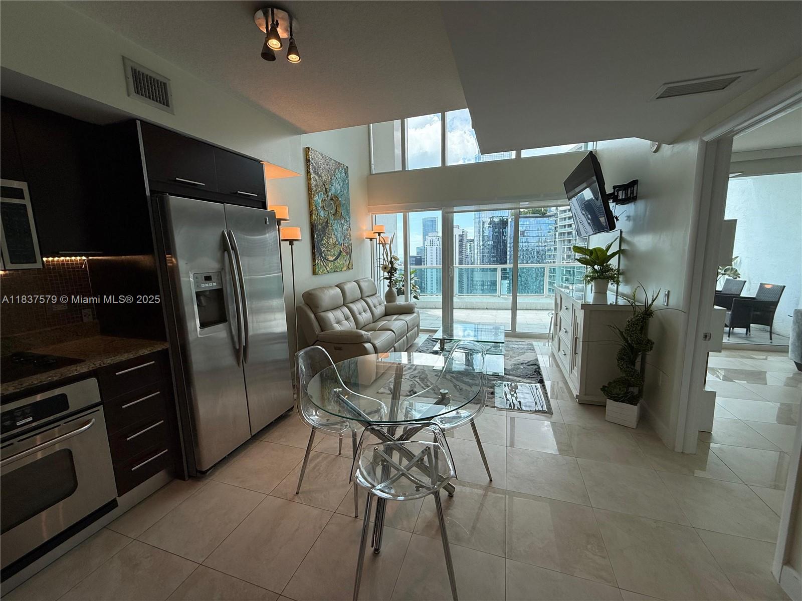 BRICKELL ON THE RIVER S T - Residential Lease