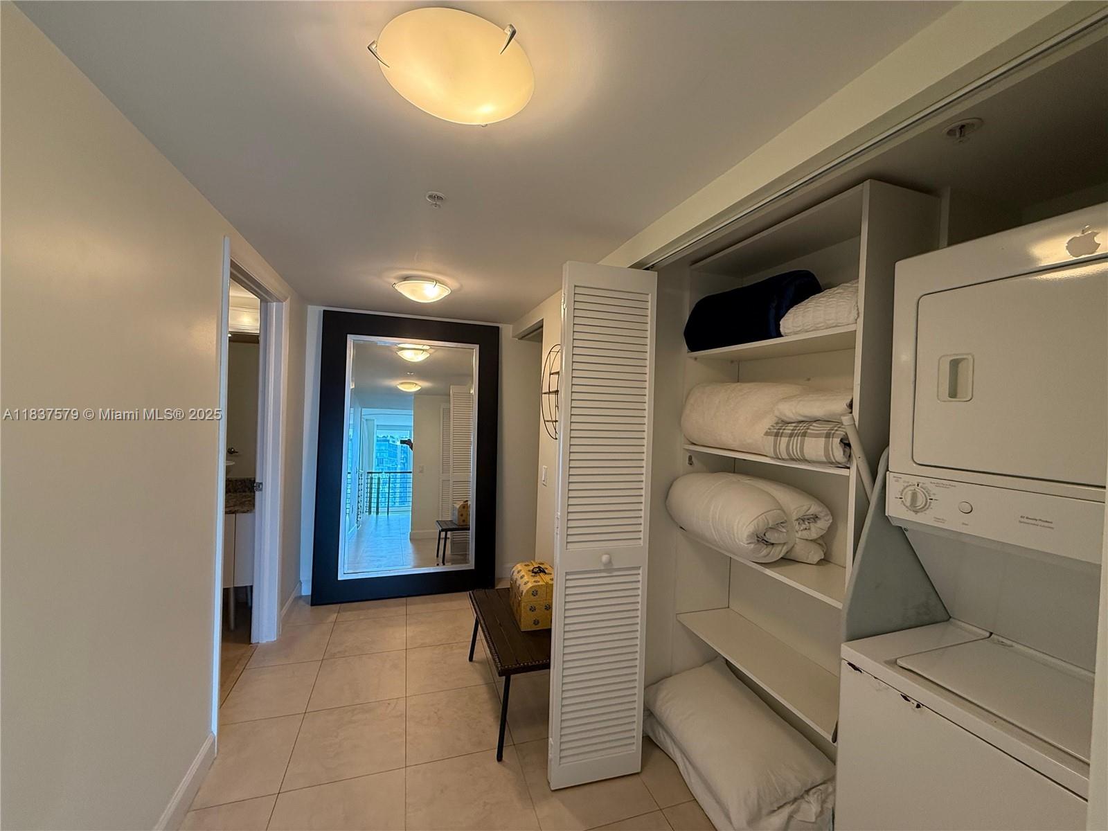 BRICKELL ON THE RIVER S T - Residential Lease