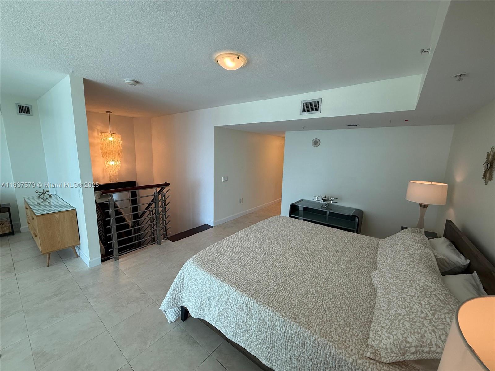 BRICKELL ON THE RIVER S T - Residential Lease