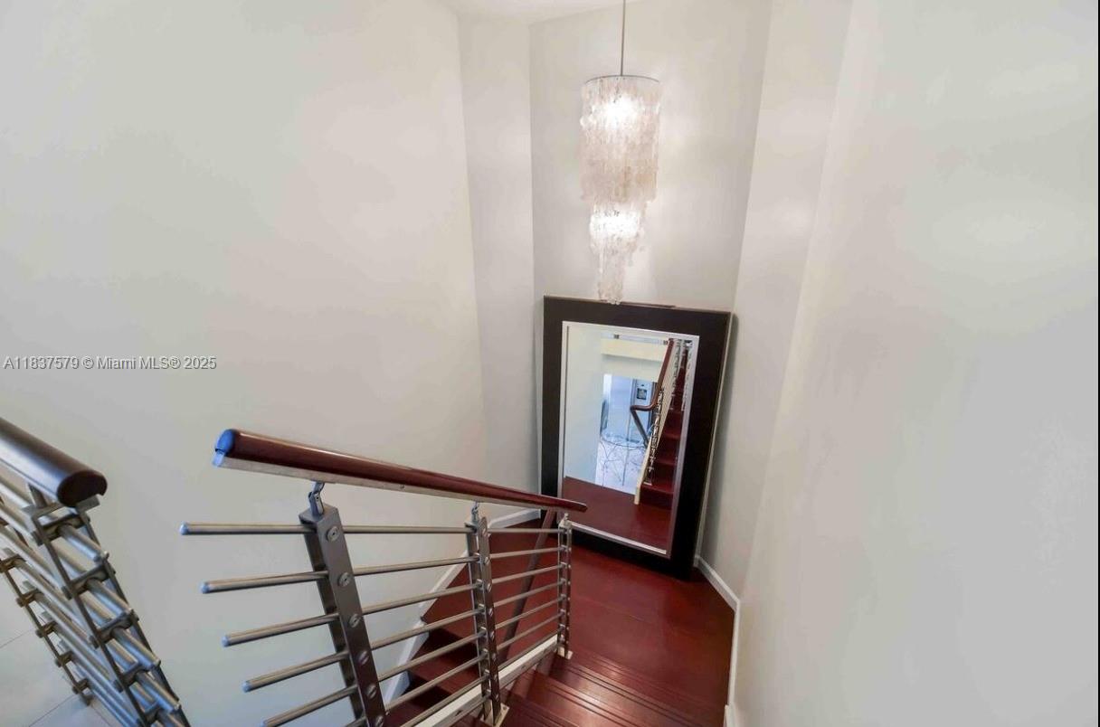 41 SE 5th St 2308