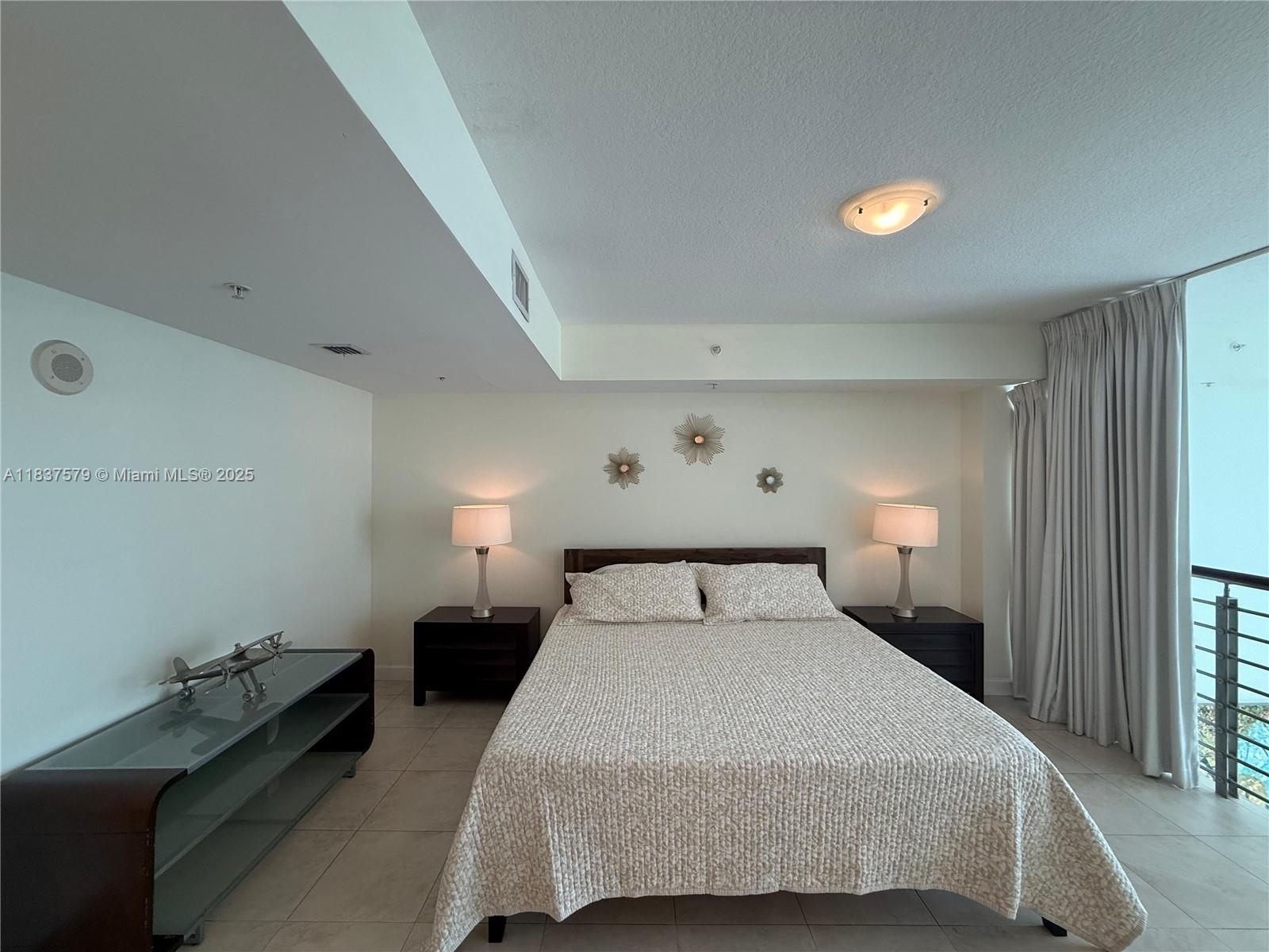 BRICKELL ON THE RIVER S T - Residential Lease