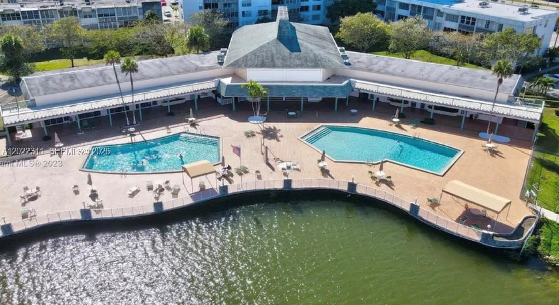 SIXTH MOORINGS CONDO - Residential