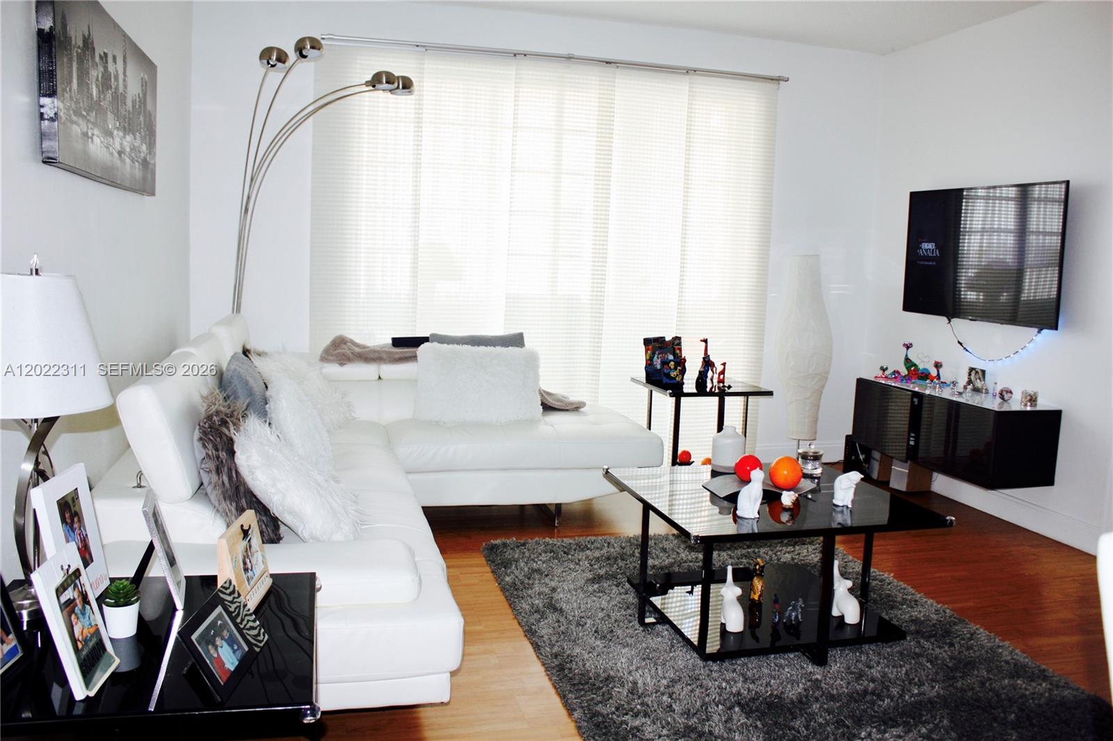 SIXTH MOORINGS CONDO - Residential