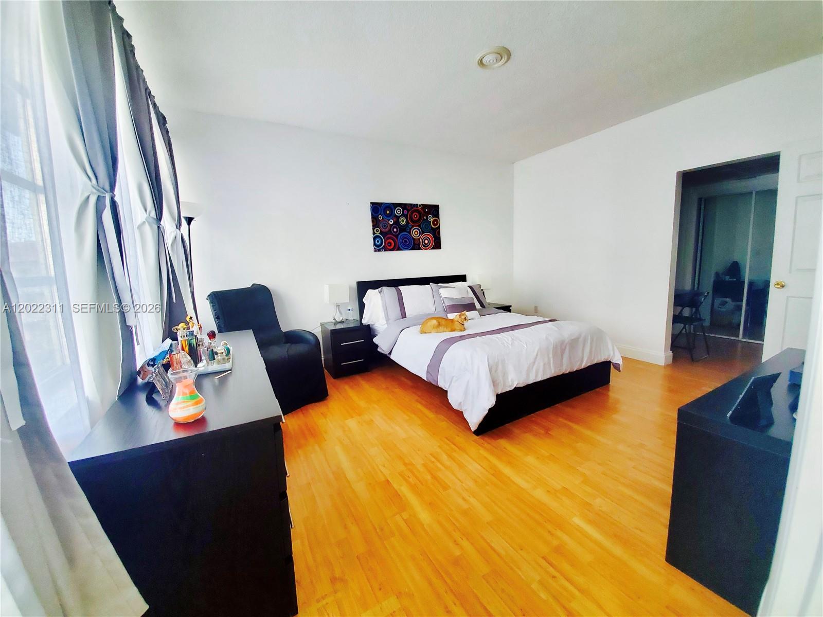 SIXTH MOORINGS CONDO - Residential