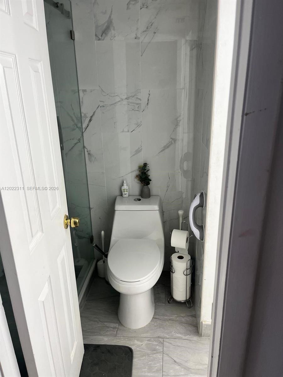 SIXTH MOORINGS CONDO - Residential