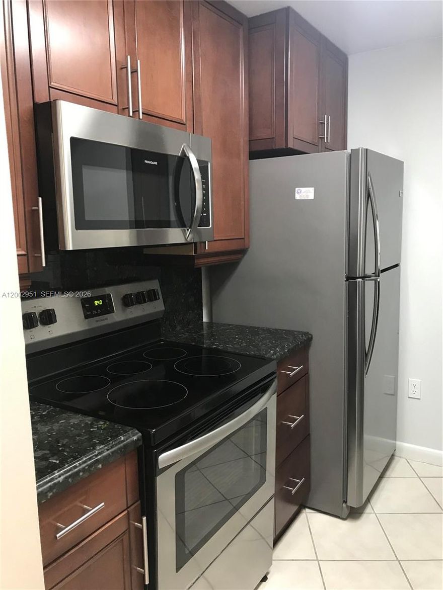 Very nice unit in the heart of Miami Lakes. Updated kitchen, granite counters, stainless steel appliances, split floor plan, two full bathrooms. Easy to show. Close to major highways, main avenues, great schools and shopping centers. Water is included in rent.
