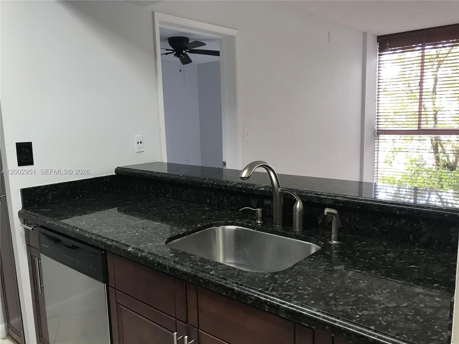 7075 NW 186th St C408