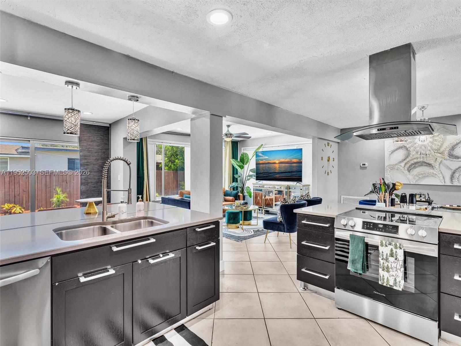 BOULEVARD HEIGHTS SECTION - Residential