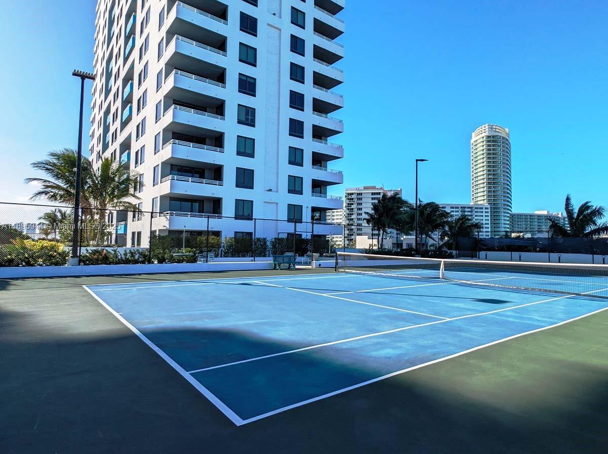 THE WAVERLY AT SOUTH BEACH - Residential Lease