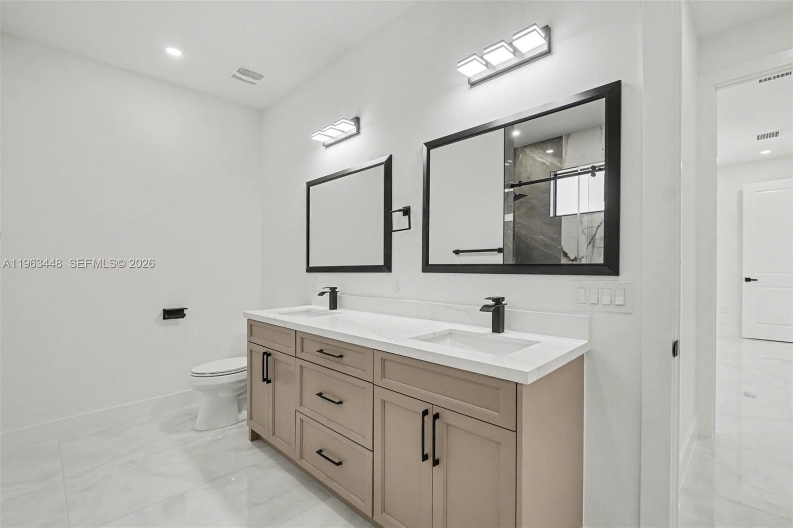 Greenbriar unit 21 - Residential