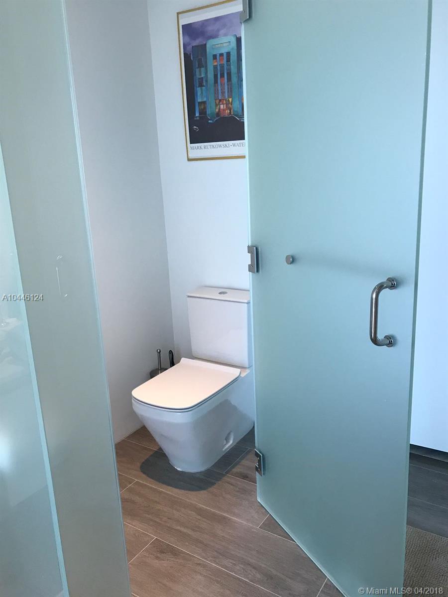 BISCAYNE BEACH CONDO - Residential Lease