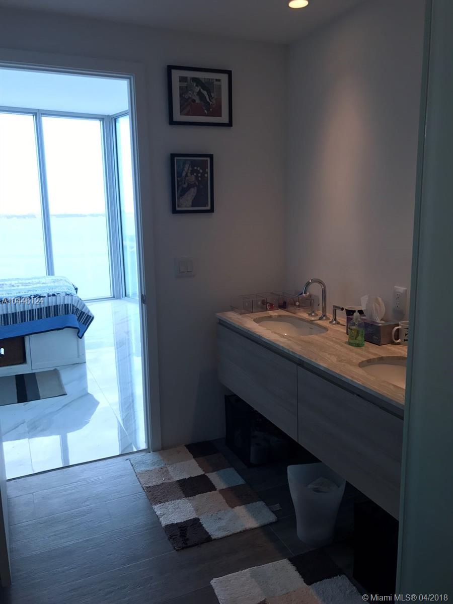 BISCAYNE BEACH CONDO - Residential Lease