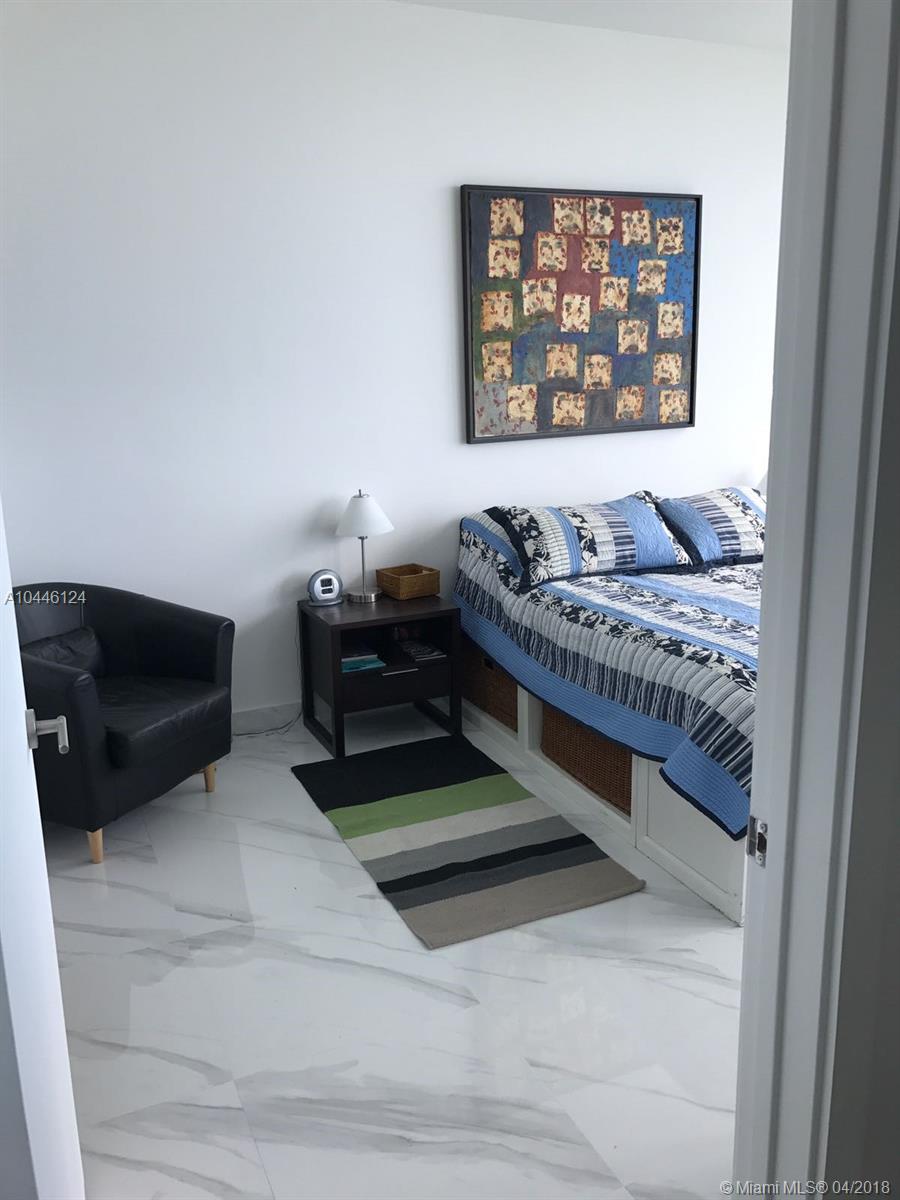 BISCAYNE BEACH CONDO - Residential Lease