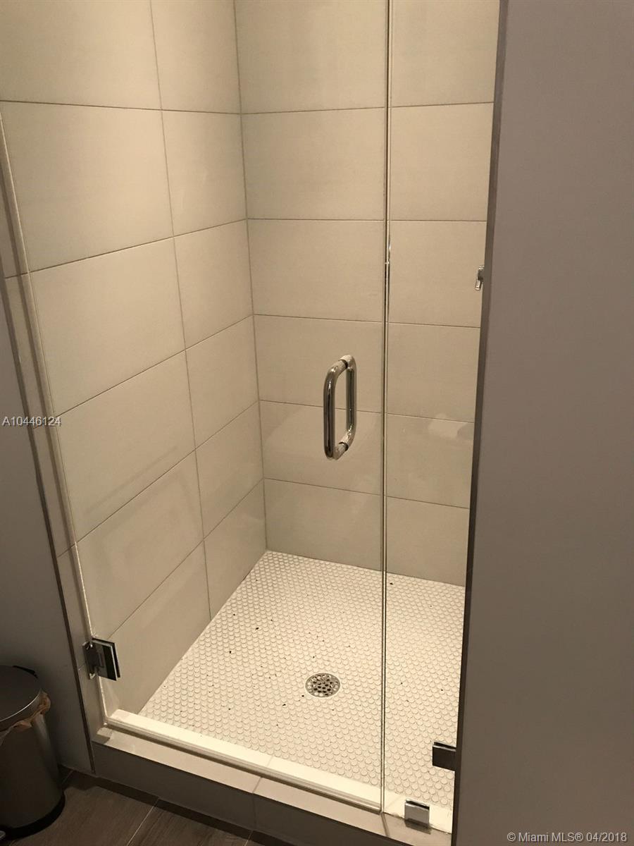 BISCAYNE BEACH CONDO - Residential Lease