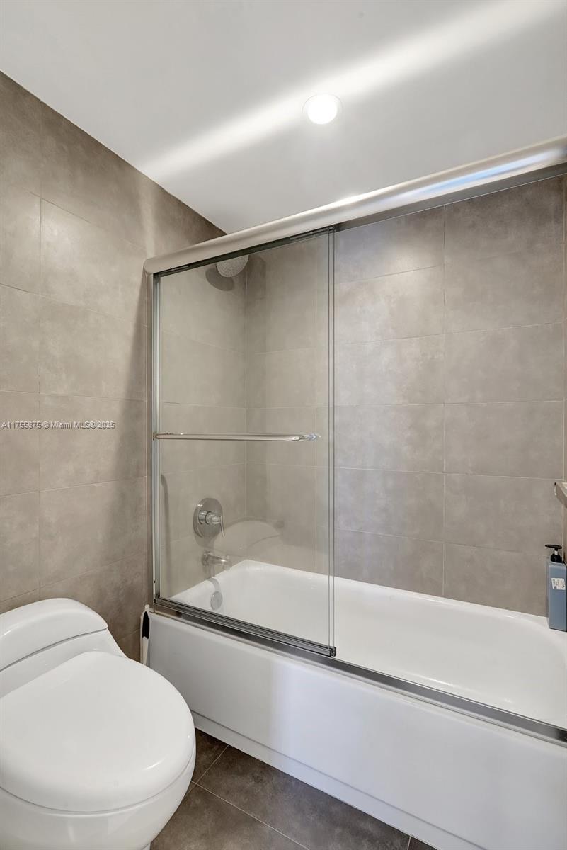 AVENTURA ELDORADO CONDO - Residential