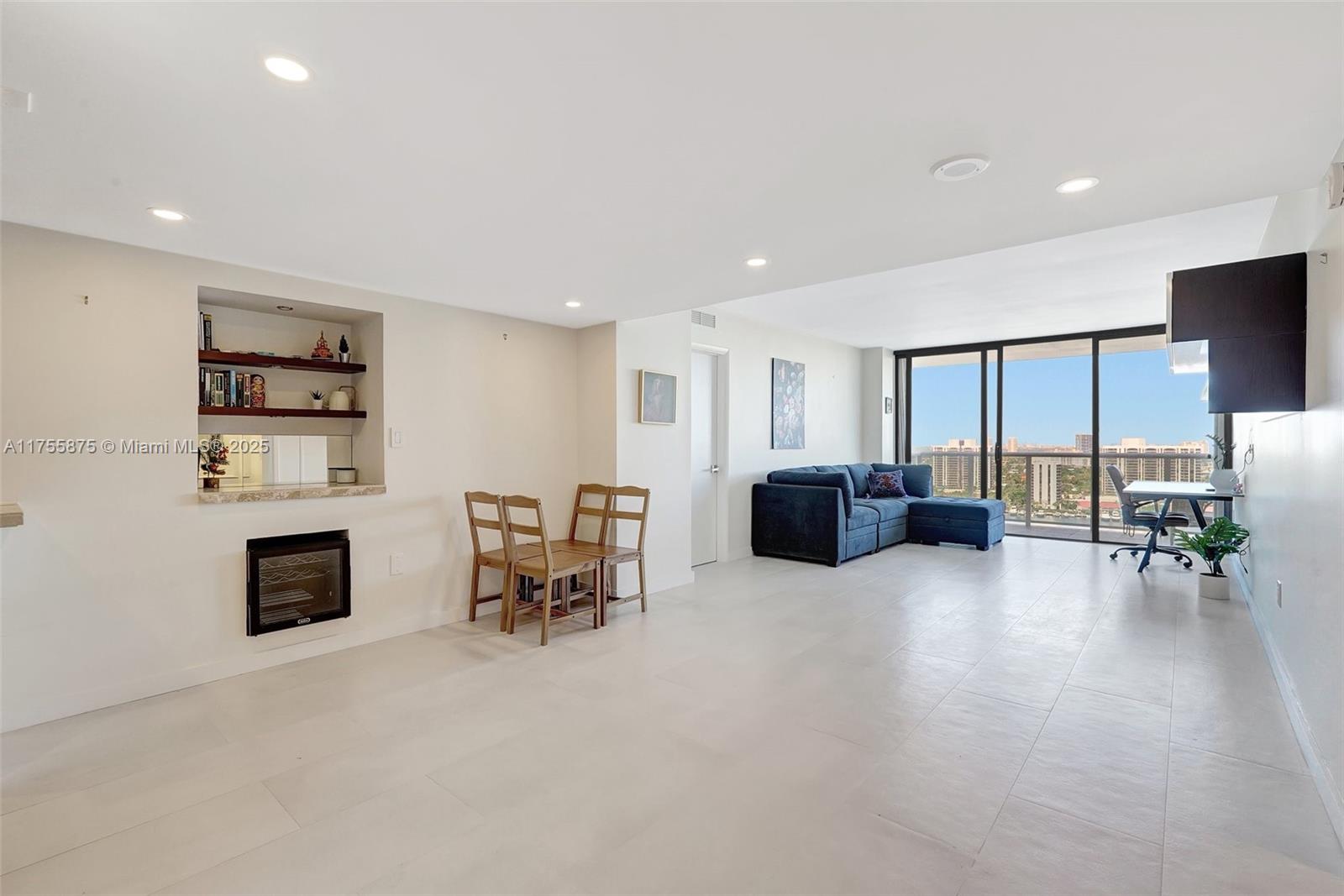 AVENTURA ELDORADO CONDO - Residential