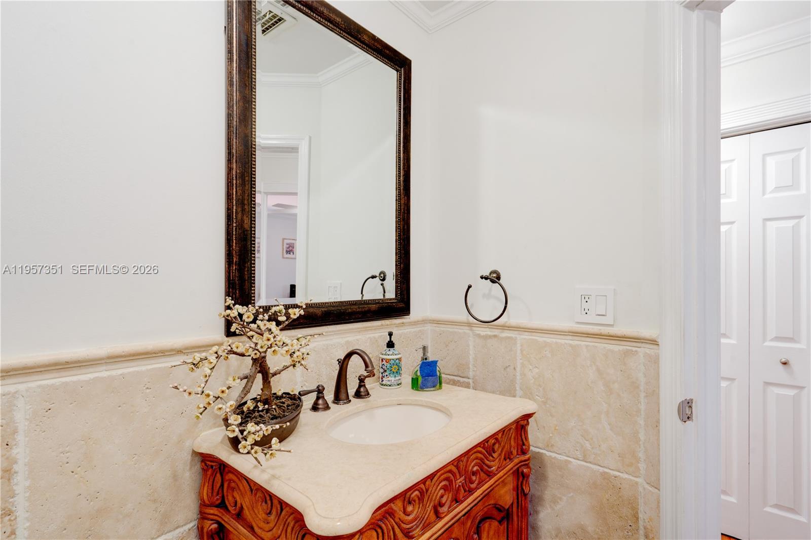 LUZ DE ANDALUCIA CONDO - Residential